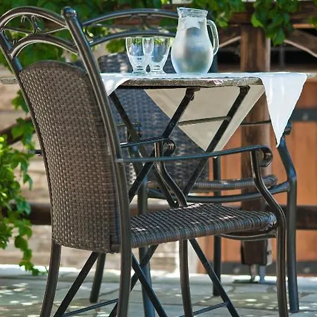 Iliovolo 3* Miléai