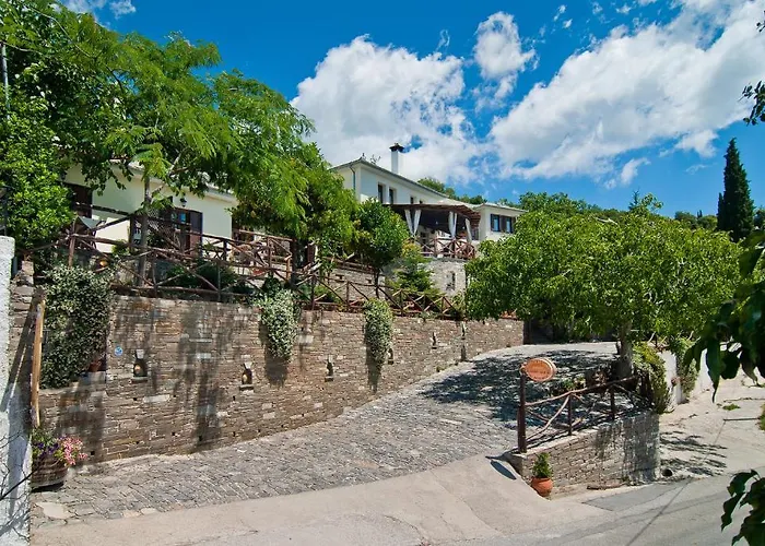 Iliovolo Pensiune Miléai